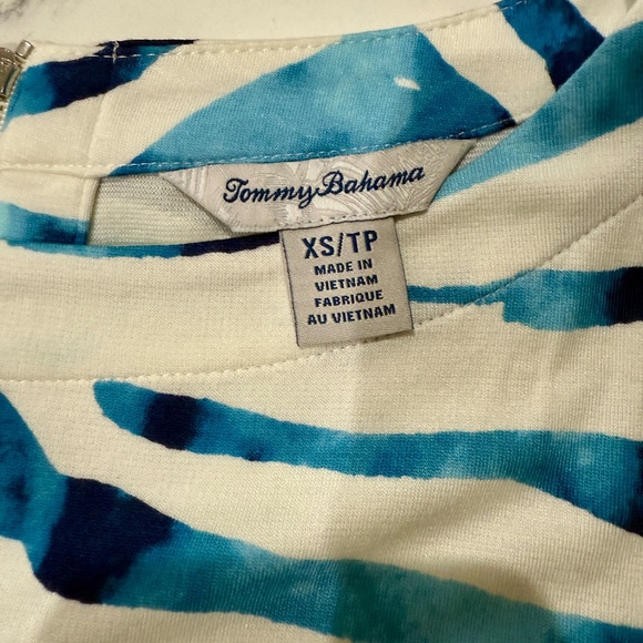 Tommy Bahama Darcy Zanzibar Dress - Size XS - Blue and White Zebra print - Picture 3 of 5